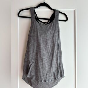 Women’s Lululemon tank top